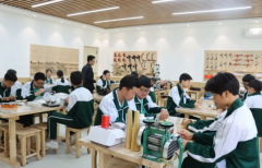 不只硬件条件提高教学质量也日新月异教